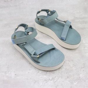 TEVA Flatform Universal Blue Platform Comfort Sandals Womens Size US 7/ EUR 38